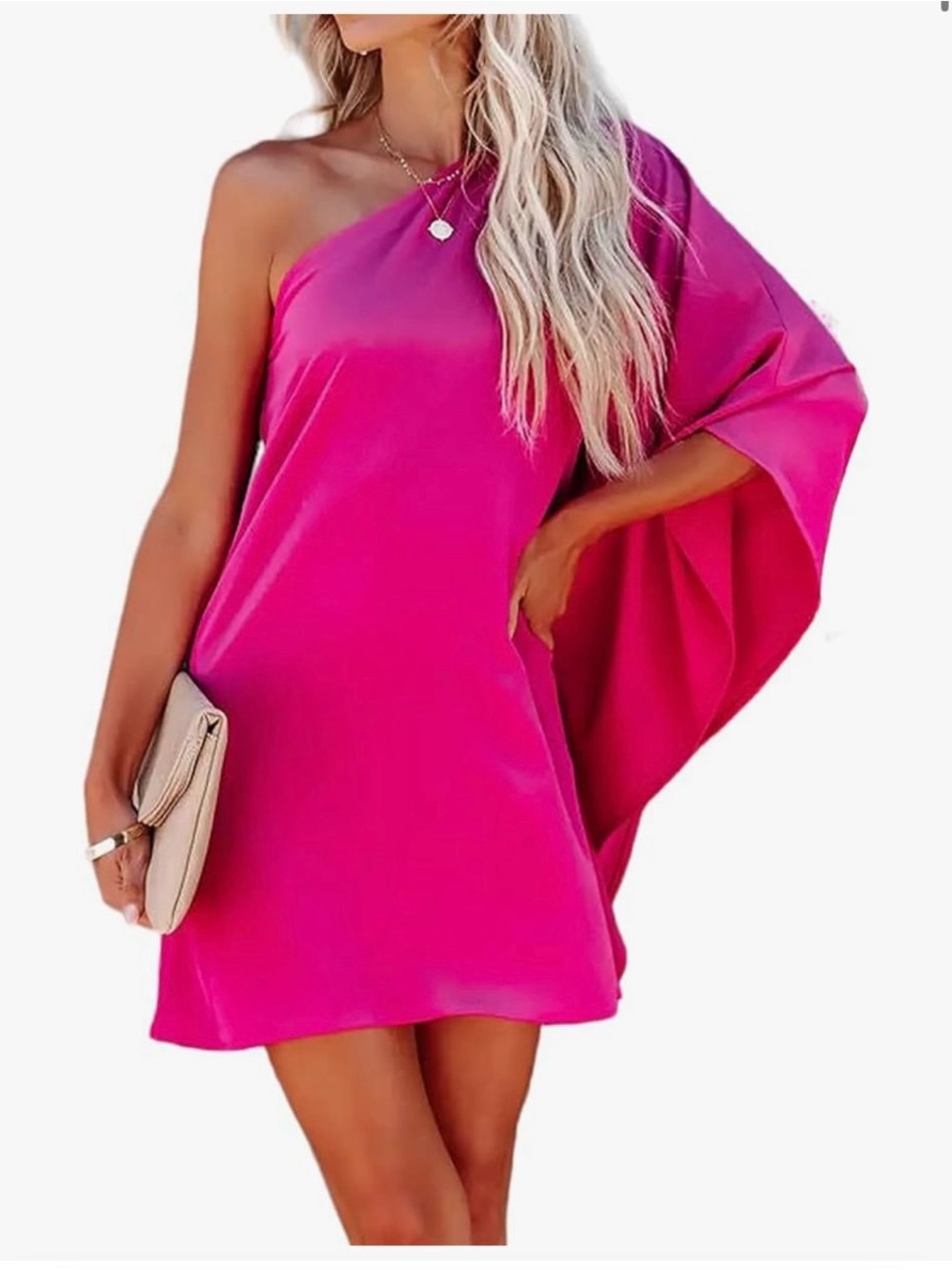 Amazon One-Shoulder Bright Pink Women's Dress